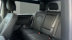 Land Rover Defender 3.0 D250 X-Dynamic SE 90 3dr Auto Diesel Estate